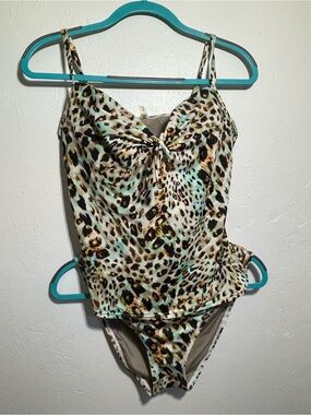 Victorias Secret - Bathing suit. Size 38DD top and size XL bottom.